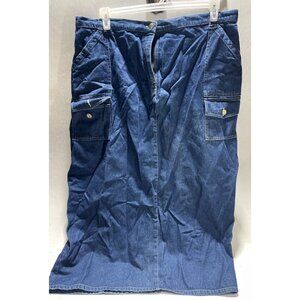 VTG 220 Hickory M Woman’s Denim Jean Straight Skirt 34” Long Blue Pockets
